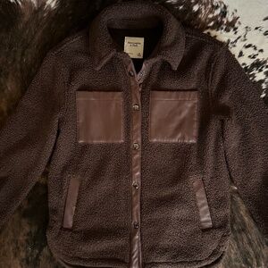 Woman’s fleece leather lined shacket